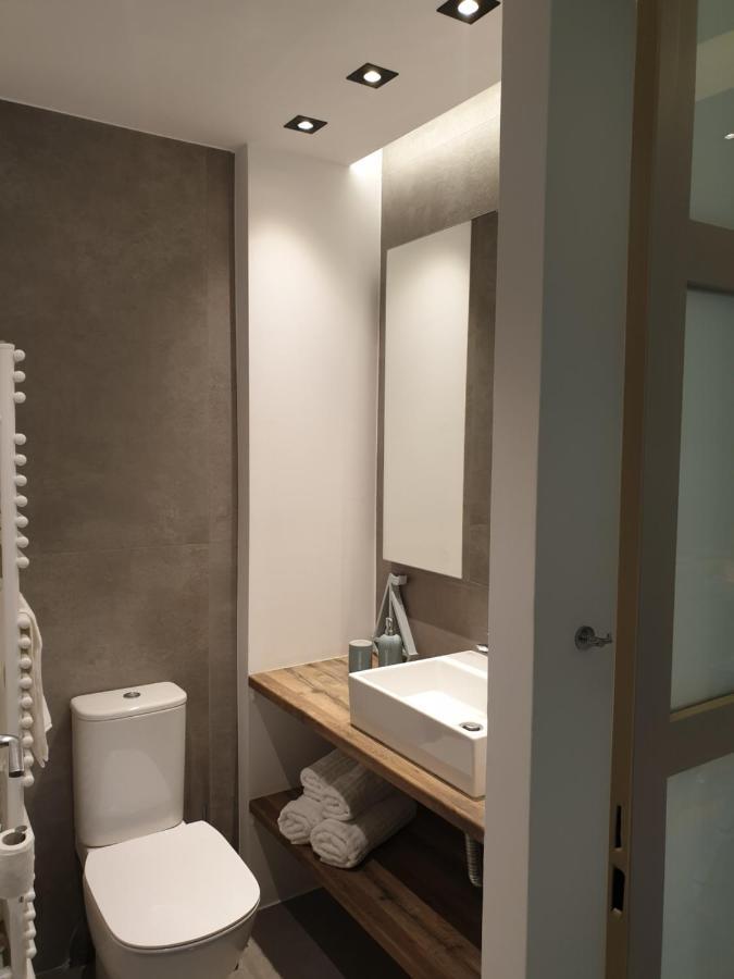 Ferienwohnung Renovated Studio With Roof Garden Access, 15 M Walk To Acropolis Athen Exterior foto